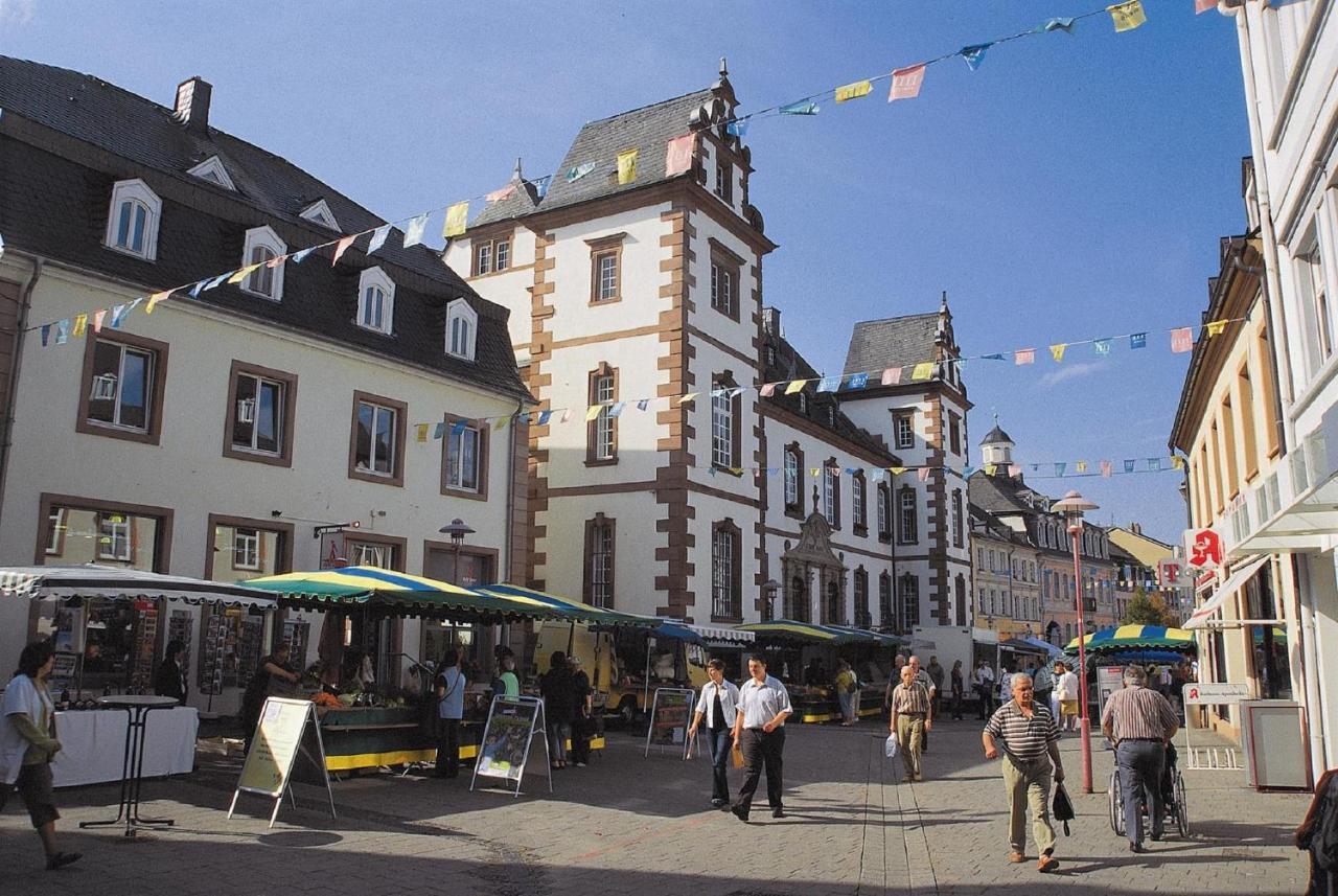 Ferienwohnung Grete Merzig Luaran gambar